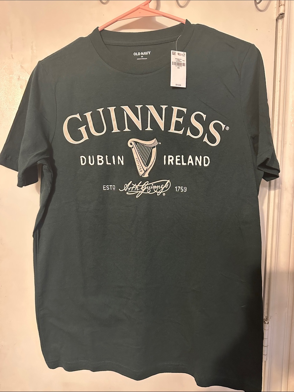 Old Navy Dark Green Guinness Dublin Ireland Graphic Tee with Cream Logo